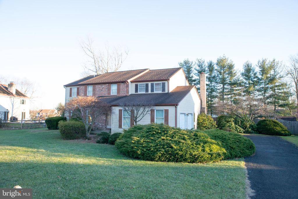 Jamison, PA 18929,2074 STURBRIDGE DR