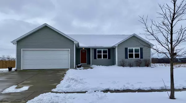 400 Whispering Way, Johnson Creek, WI 53038