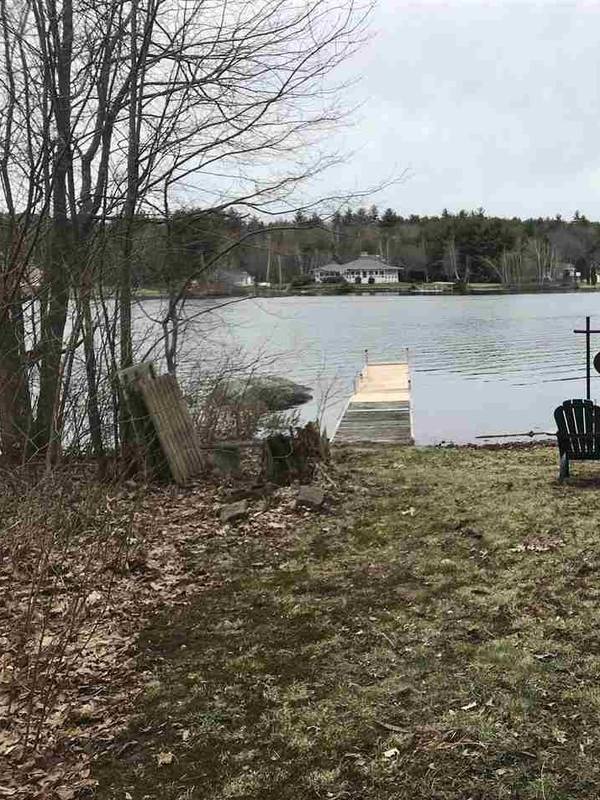 35 Lake RD, Epsom, NH 03234