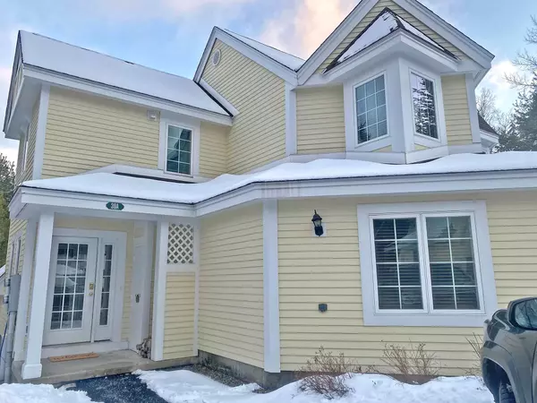 30A Queen Annes WAY, Dover, VT 05356