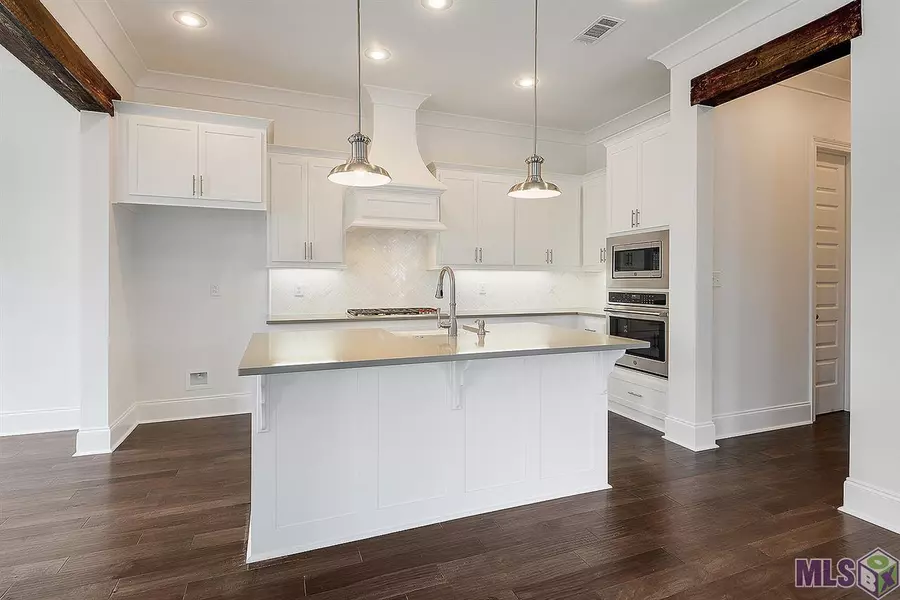 2019 RUE CREMIEUX #, Baton Rouge, LA 70808