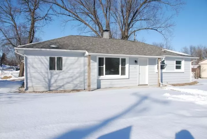 210 Liberty St, Deerfield, WI 53531