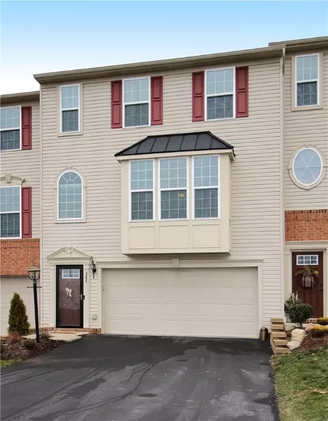 362 Sunrise Dr, Carnegie, PA 15106