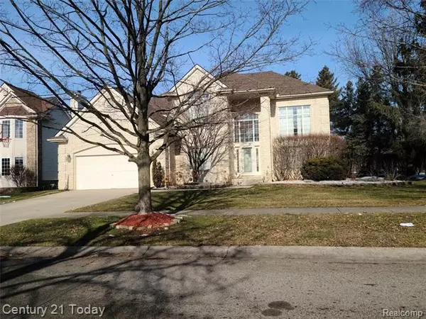 29220 FIELDSTONE, Farmington Hills, MI 48334