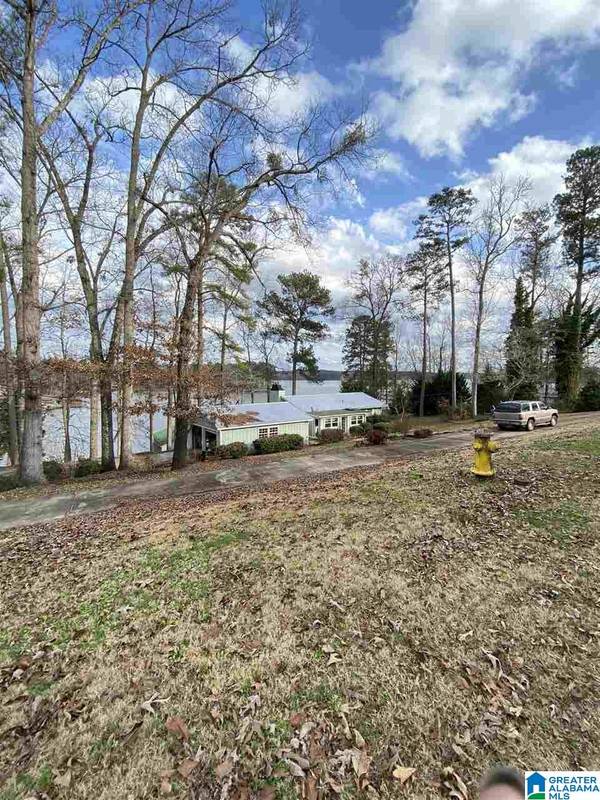 145 BEACH LOOP, Shelby, AL 35143