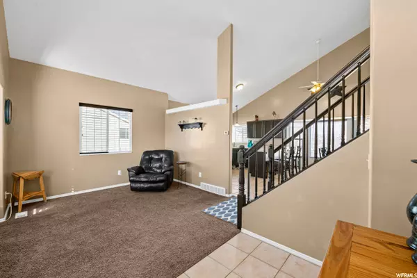 West Jordan, UT 84081,8881 S ASPEN VIEW DR