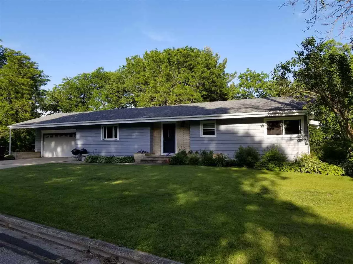 Waterloo, WI 53594,244 Crestview Dr