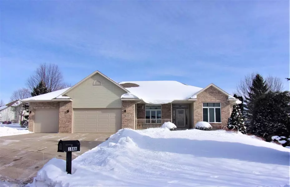 1846 Quail Ct, Sun Prairie, WI 53590