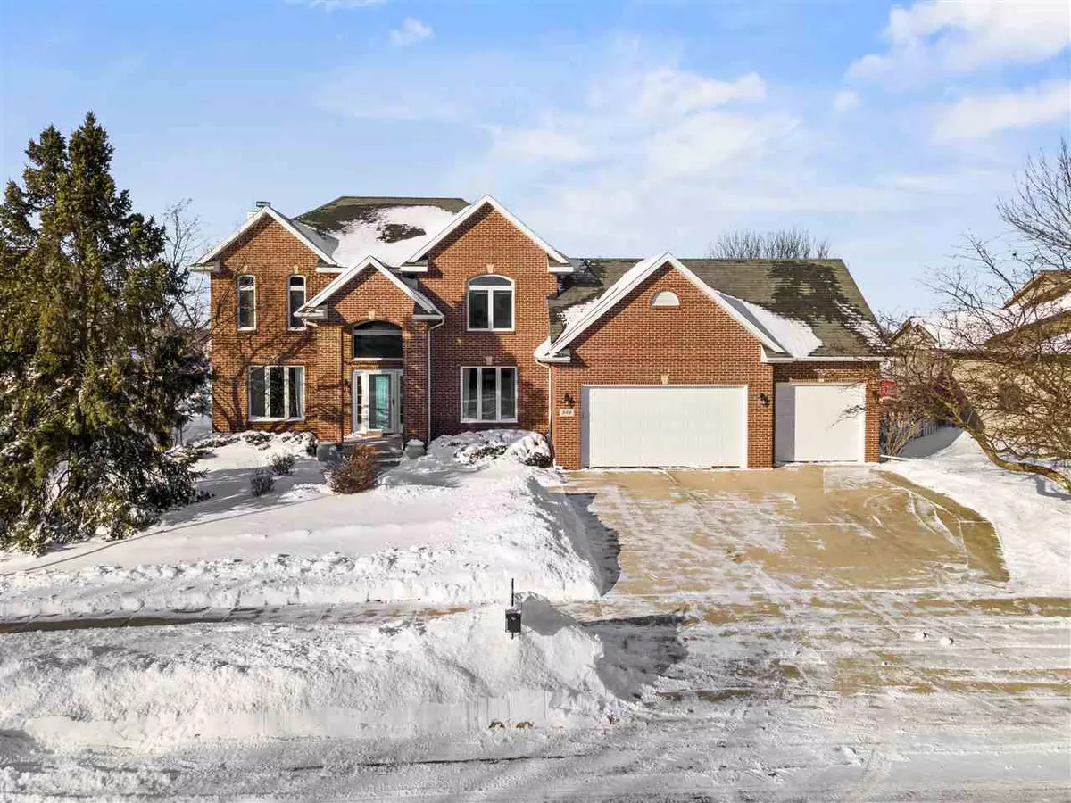 Sun Prairie, WI 53590,944 Eddington Dr