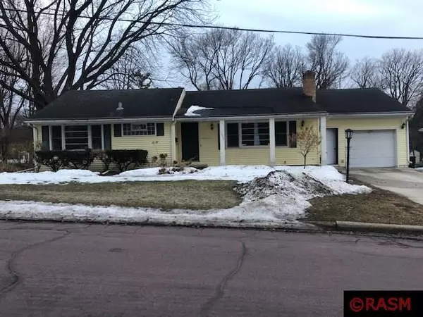 1013 Orchard Road, Mankato, MN 56001