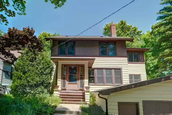 2212 Rowley Ave, Madison, WI 53726