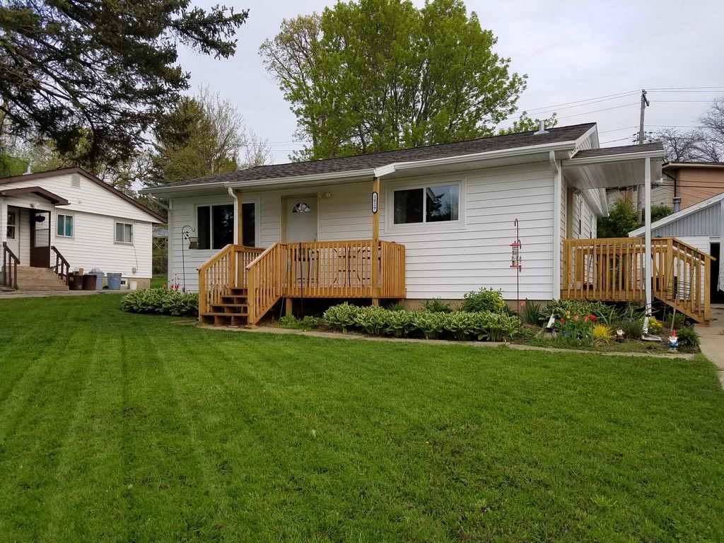 1029 RIDGEWOOD WAY, Madison, WI 53713
