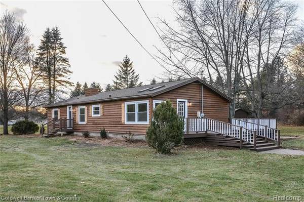 9456 FARLEY RD, Putnam Twp, MI 48169