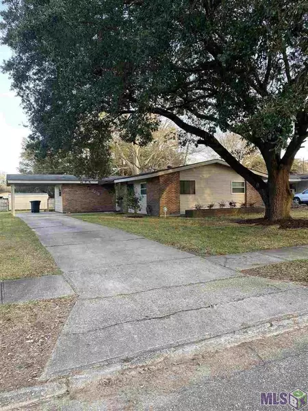 2235 SERACEDAR, Baton Rouge, LA 70817