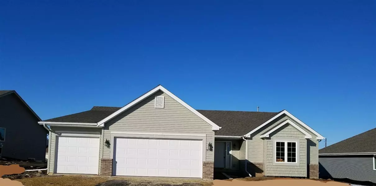 3735 EAGLES RIDGE DR, Beloit, WI 53511