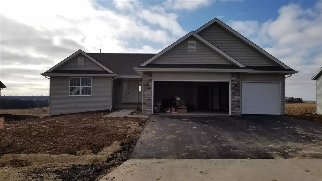 3740 EAGLES RIDGE DR, Beloit, WI 53511