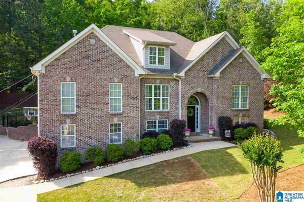 210 WOODBURY DR, Sterrett, AL 35147