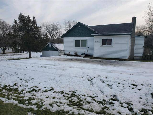 2868 E DRYDEN RD, Metamora, MI 48455