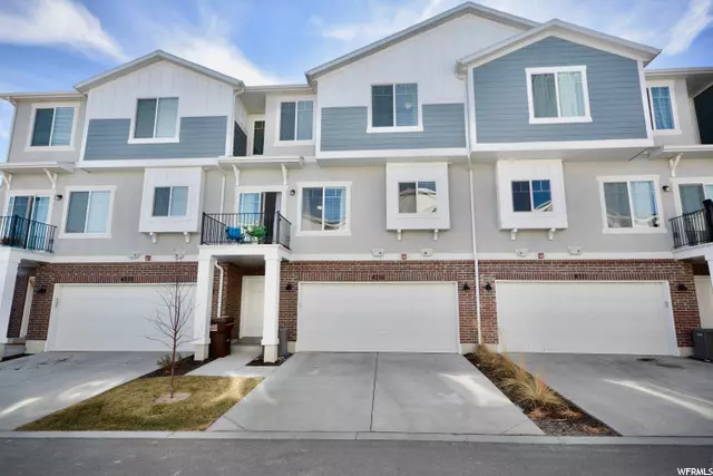 Riverton, UT 84096,4221 W GUNLOCK PARK CT #435