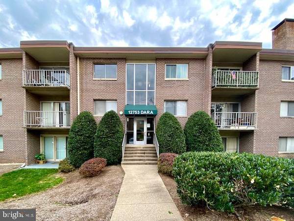 12753 DARA DR #T-1, Woodbridge, VA 22192