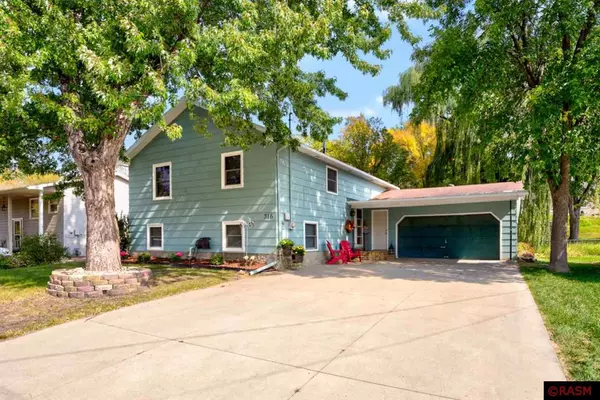 316 Stoltzman Road, Mankato, MN 56001