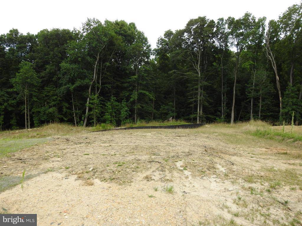 La Plata, MD 20646,9184 MIMOSA DR