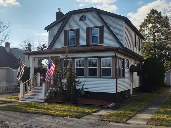 34 E Dawes Ave, Somers Point, NJ 08244