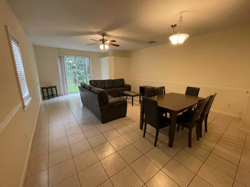 5703 NW 48th AVE, Coconut Creek, FL 33073