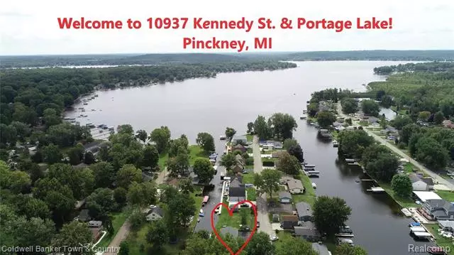 10937 KENNEDY, Pinckney, MI 48169