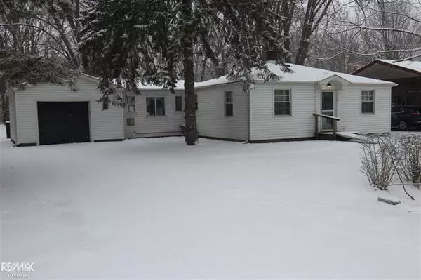 Harrison Twp, MI 48045,26535 HICKLER LN