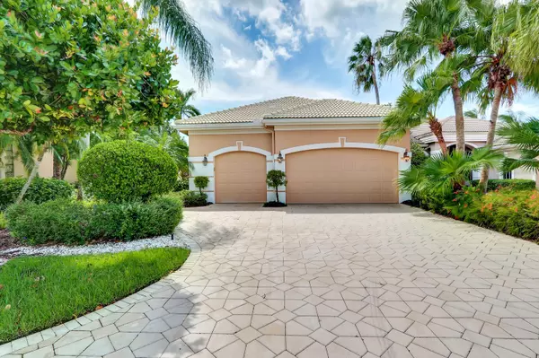 6734 Oakmont WAY, West Palm Beach, FL 33412