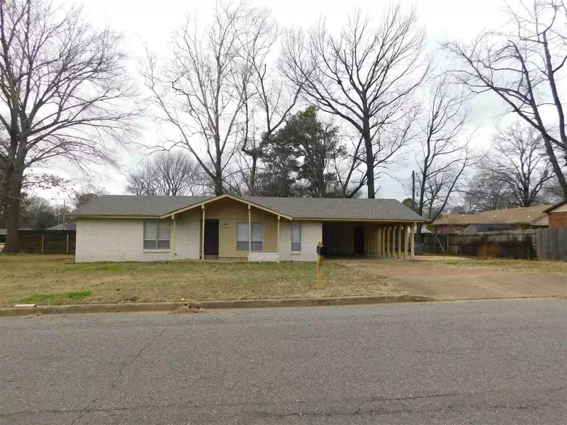 5225 HALEVILLE RD, Memphis, TN 38116