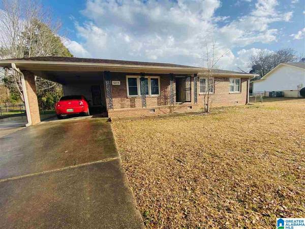 6215 CANE CREEK CIR, Anniston, AL 36206