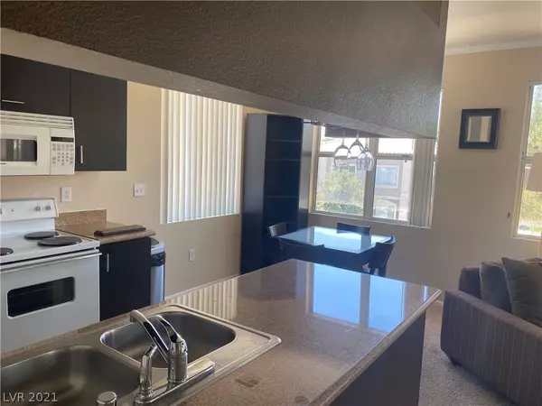 Henderson, NV 89052,2900 Sunridge Heights Parkway #928