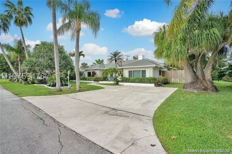 261 NW 11th AVE, Boca Raton, FL 33486