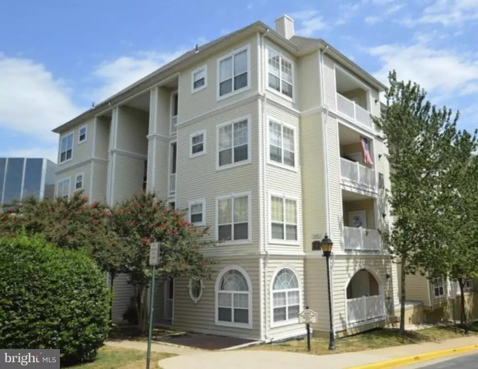 Alexandria, VA 22311,4551 STRUTFIELD LN #4129