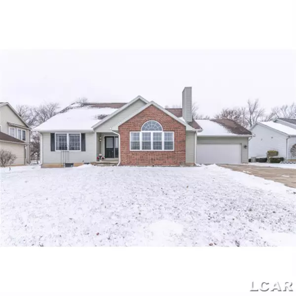 401 W Caneel Drive, Tecumseh, MI 49286