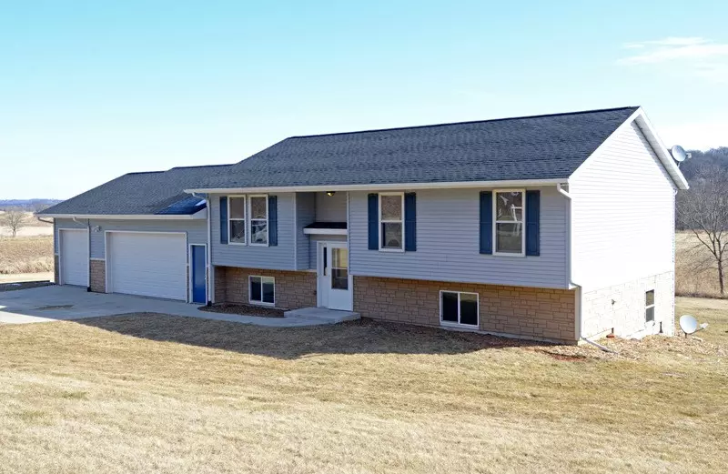 Blue Mounds, WI 53517,5971 COUNTY ROAD K