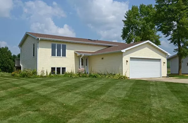 10948 COUNTRY VIEW LN, Blue Mounds, WI 53517