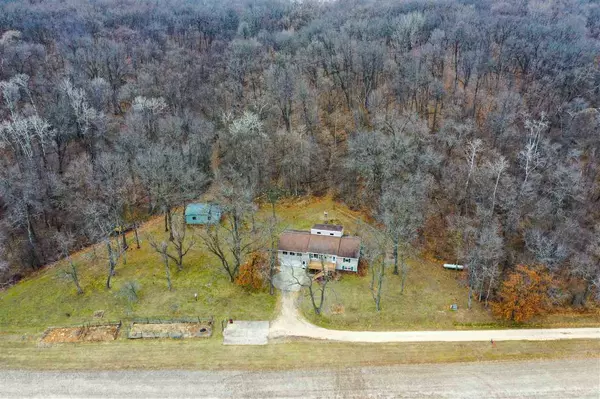 6434 COUNTY ROAD K, Blue Mounds, WI 53517