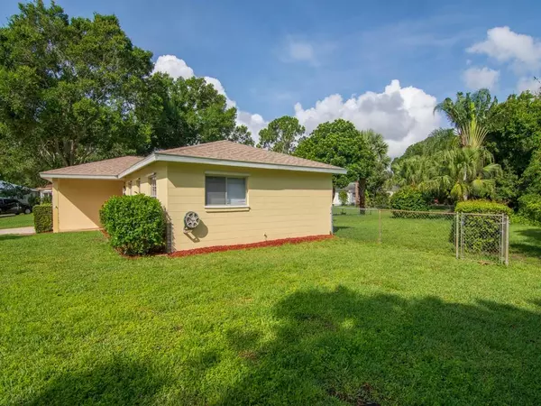 Vero Beach, FL 32962,2280 4th PL