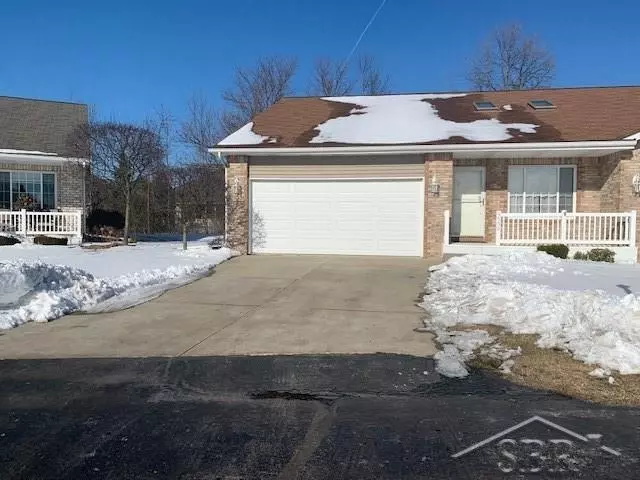 5950 Red Feather Drive, Bay City, MI 48706