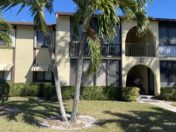 Greenacres, FL 33463,206 Pine Hov CIR A-1