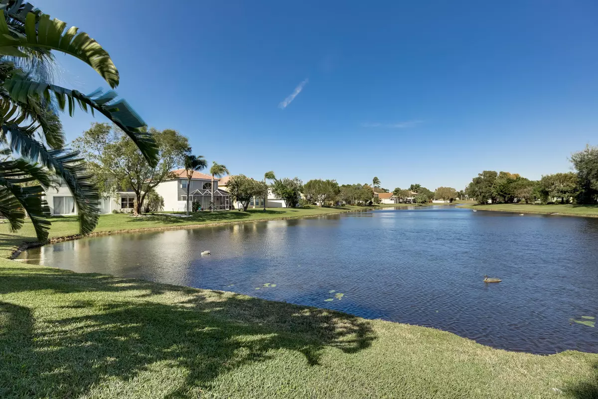 Lake Worth, FL 33463,5993 Newport Village WAY