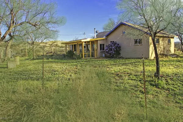 Arivaca, AZ 85601,33105 S Moyza Ranch Road