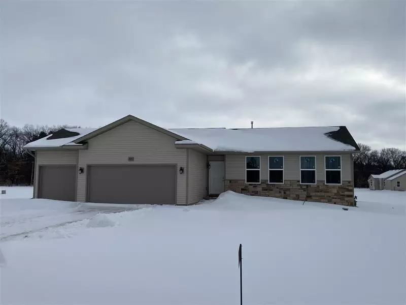 W684 Sandtrap Terr, Brodhead, WI 53520