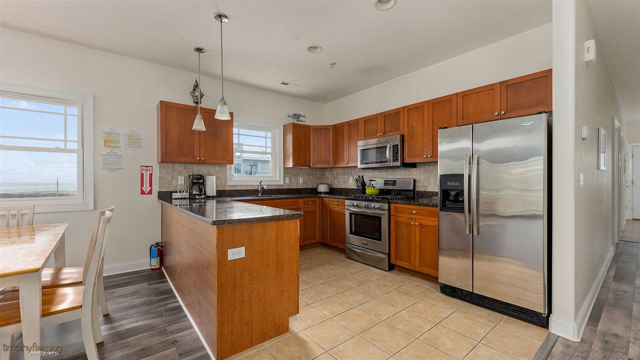 Wildwood Crest, NJ 08260,5501 Atlantic Avenue