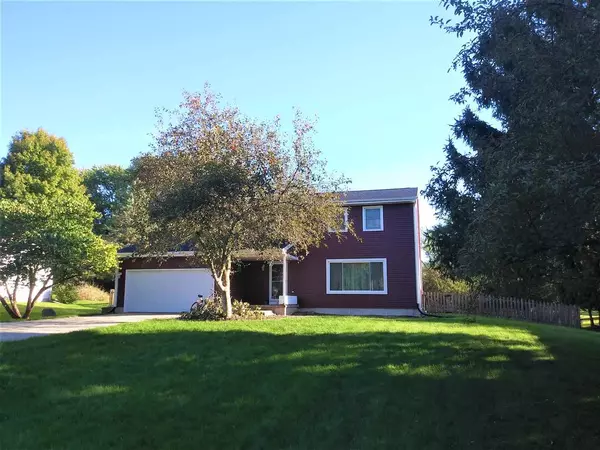 4493 Diamond Dr, Deforest, WI 53532