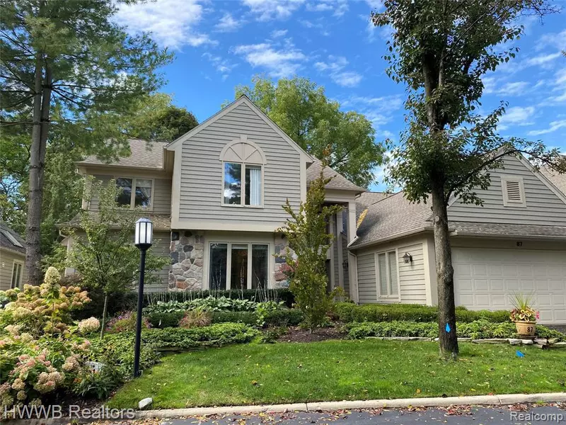 87 BOULDER Lane, Bloomfield Hills, MI 48304 2865