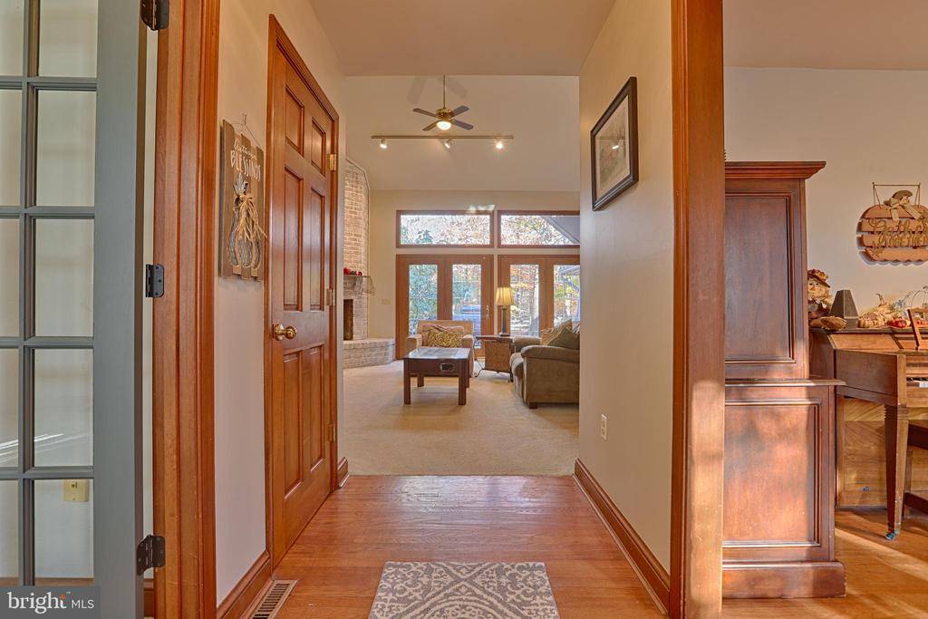 Grasonville, MD 21638,346 PROSPECT BAY DR W